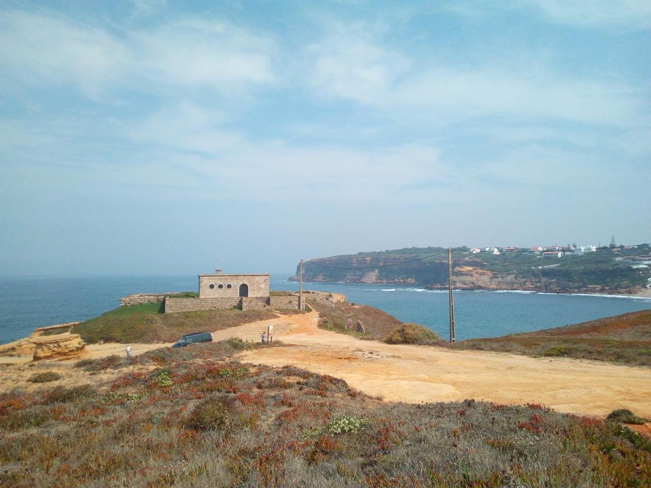 Coxos Beach Lodge مافرا المظهر الخارجي الصورة