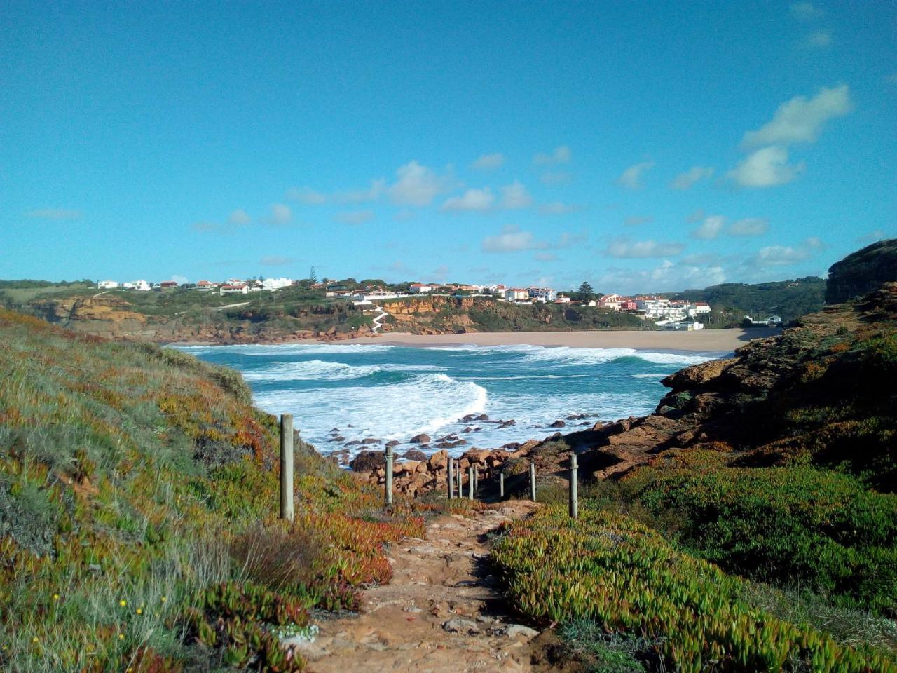 Coxos Beach Lodge مافرا المظهر الخارجي الصورة