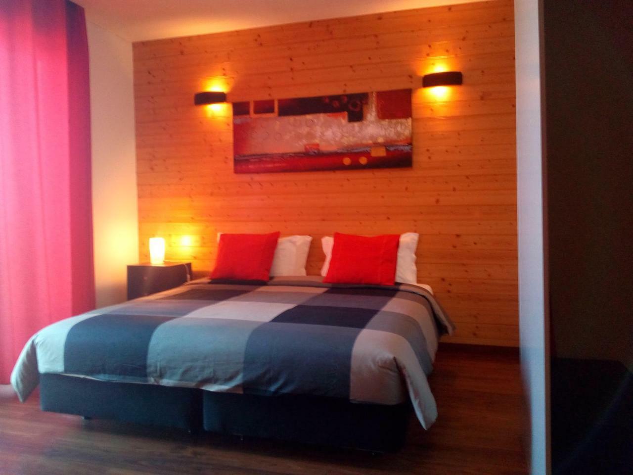 Coxos Beach Lodge مافرا المظهر الخارجي الصورة