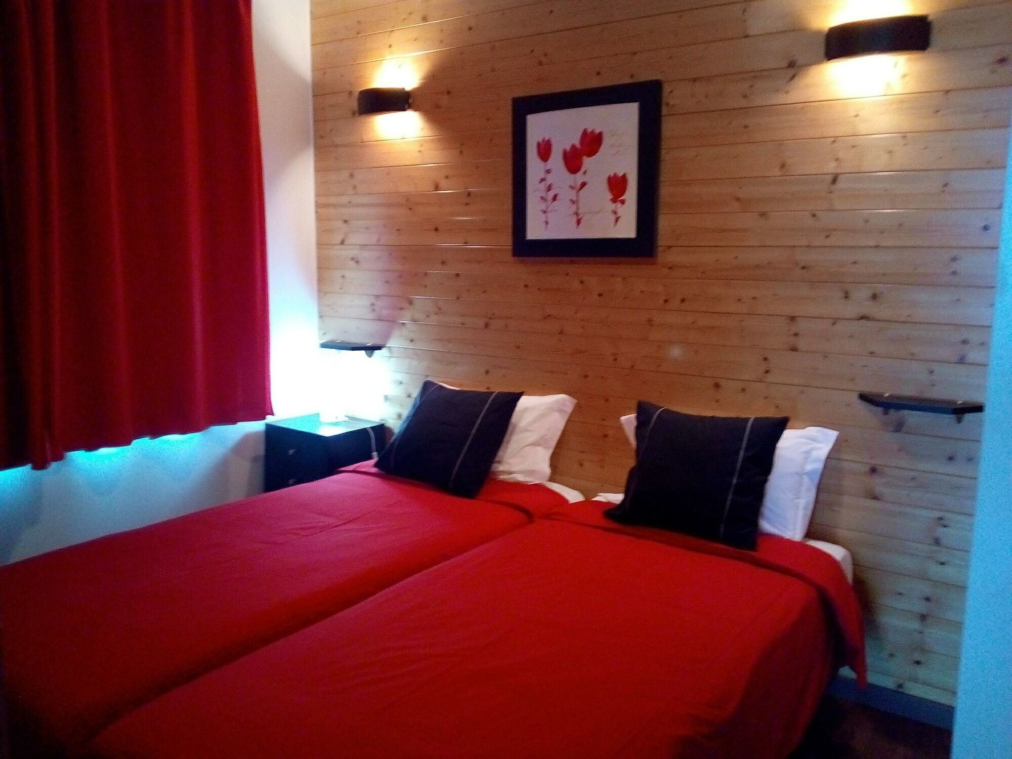 Coxos Beach Lodge مافرا المظهر الخارجي الصورة